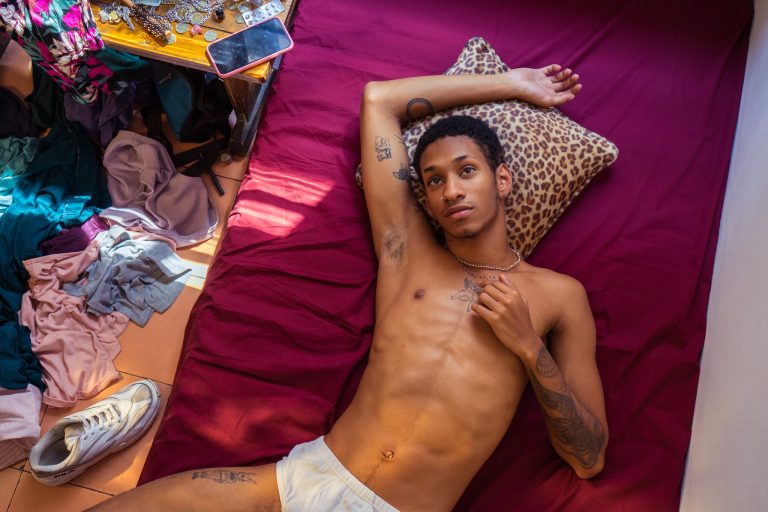 Aí Vem as Rachaduras